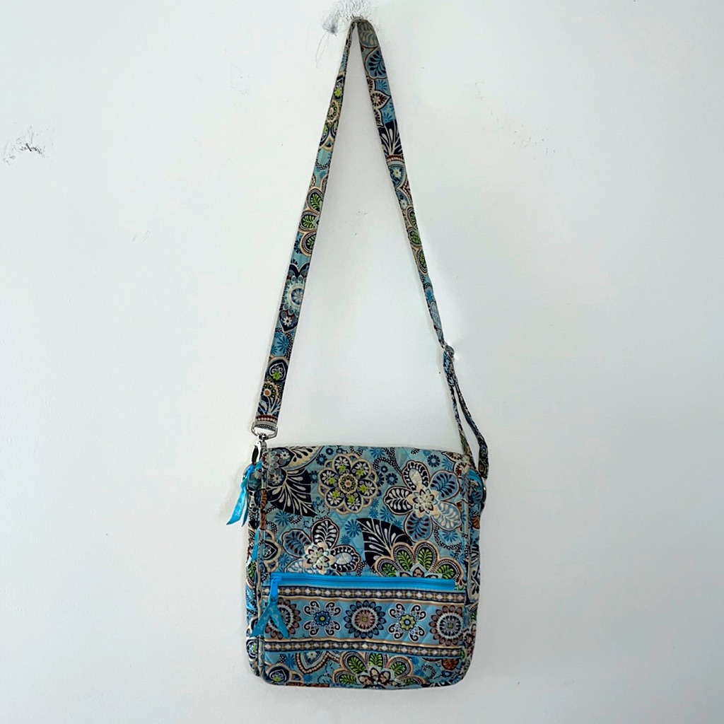 Vera Bradley Crossbody Bag Ipad Or Mini Computer Bag